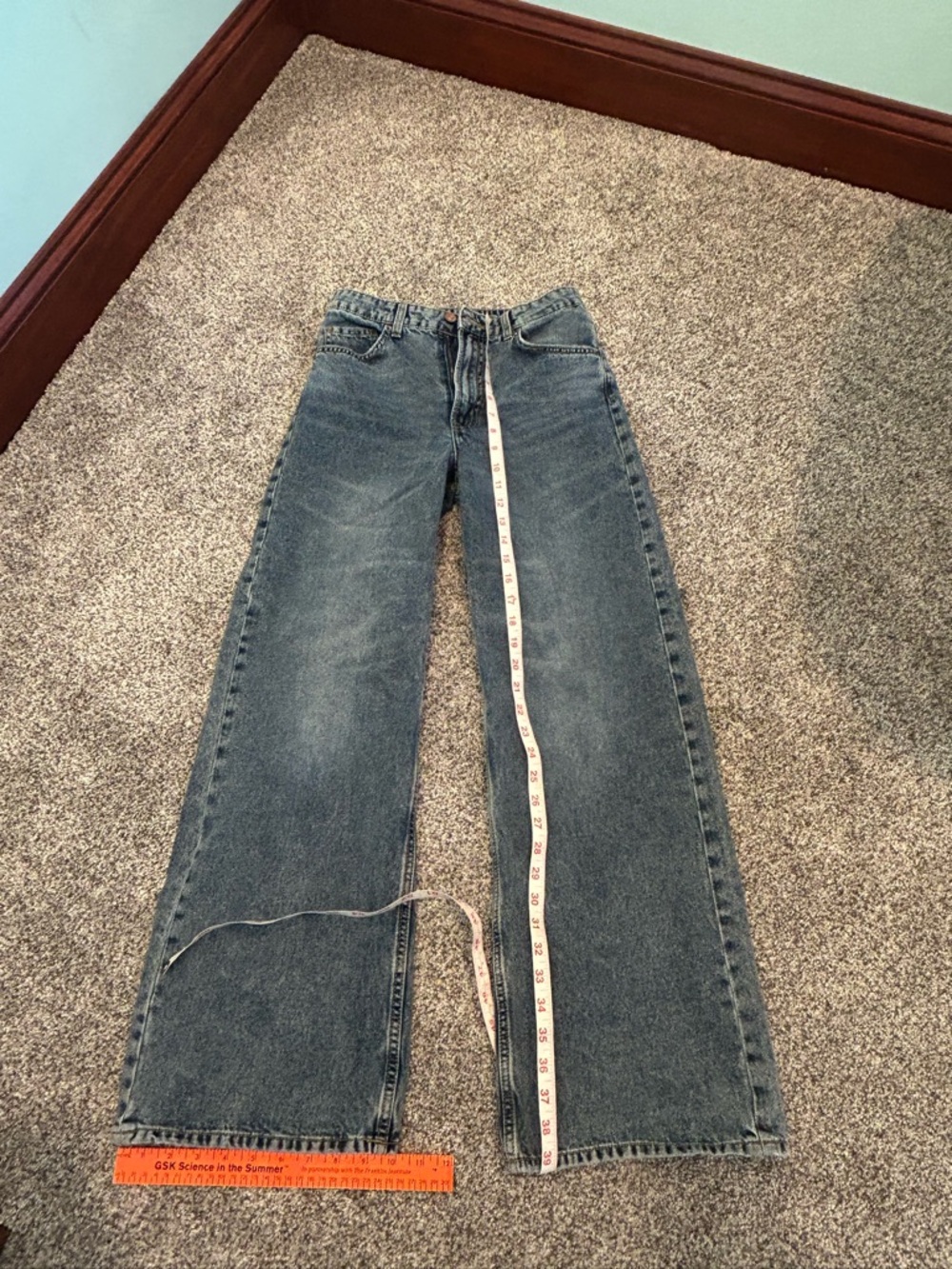 H&M Divided blue acid wash denim jeans high rise
